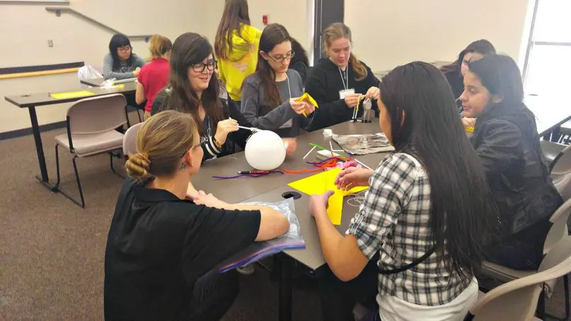 ASU_Engineering Women of the Future_PulleySystem1_Image1