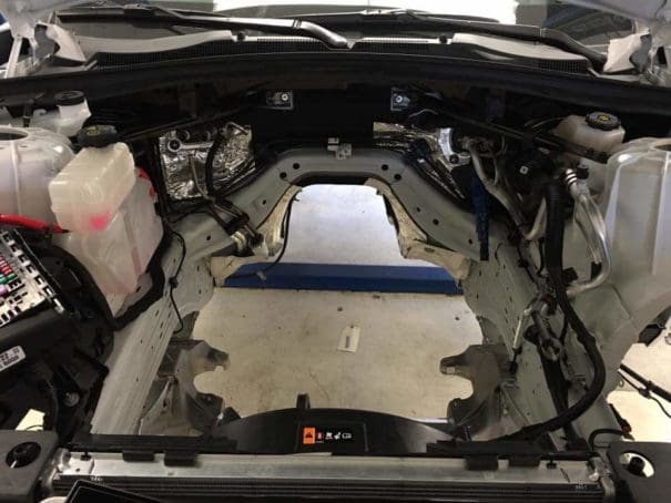 UWEcoCAR_WhatHappensWhenYouGiveEngineeringStudentsANew2016Camaro_Image6
